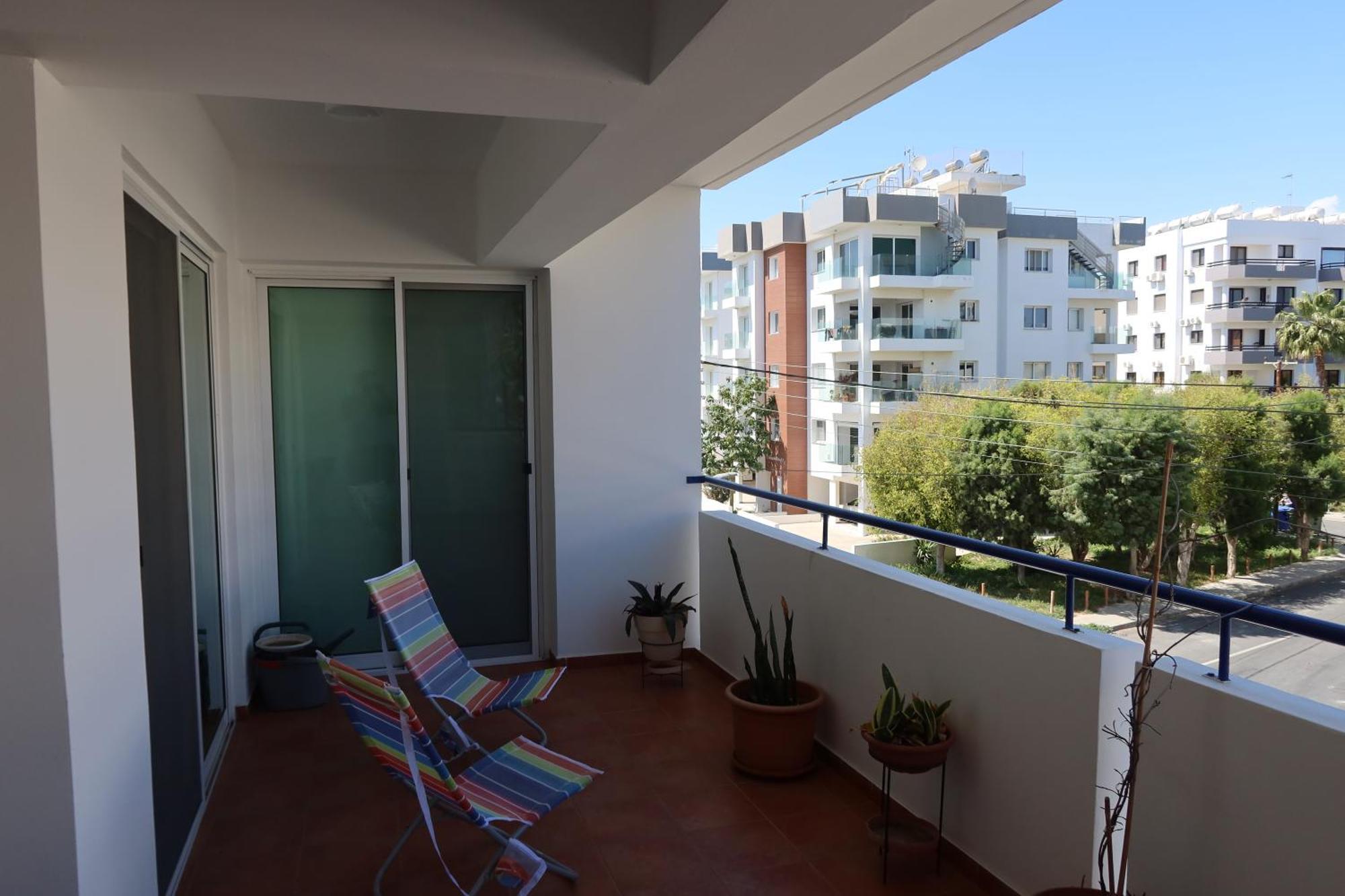 Carisa Downtown With Rooftop Pool Larnaca Exteriör bild