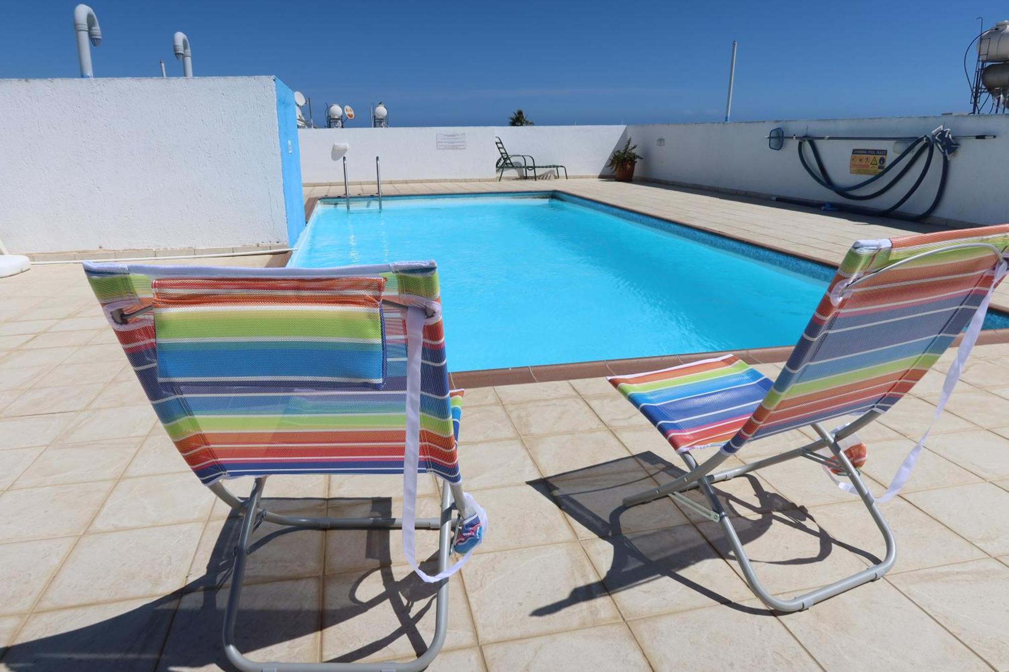Carisa Downtown With Rooftop Pool Larnaca Exteriör bild